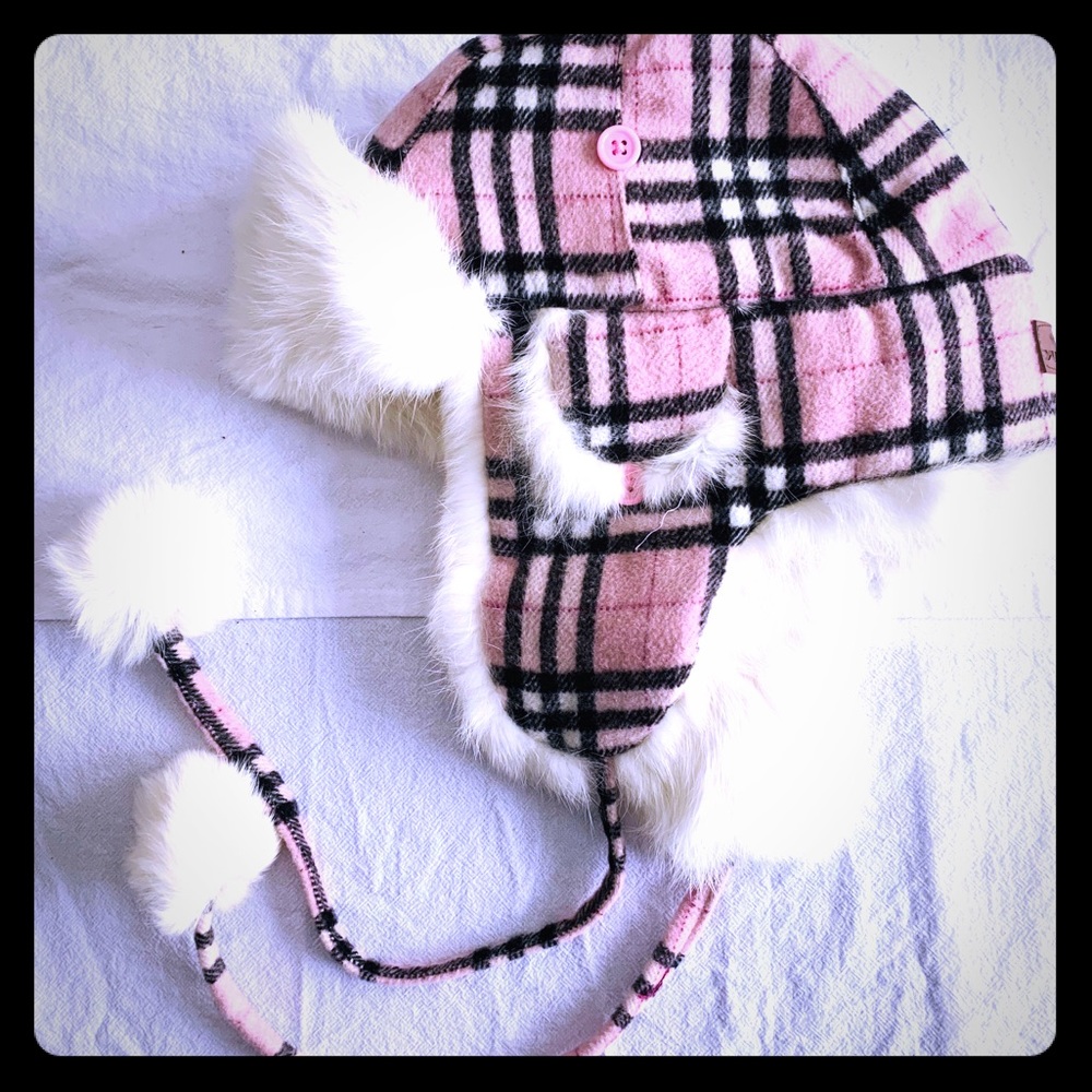 Yukon Tracks Womens Medium Rabbit Fur Trim Hat